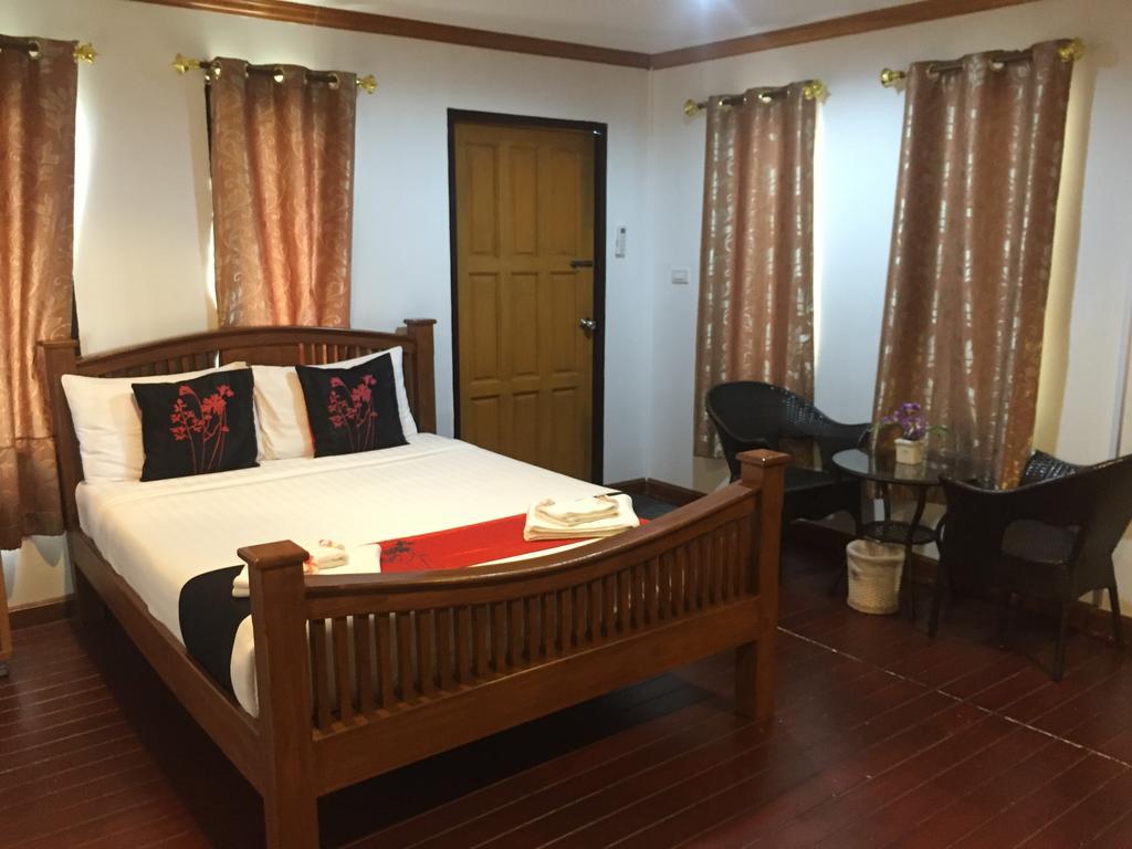111 Resort & Spa Ban Tha Ramat Экстерьер фото