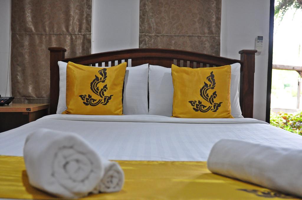 111 Resort & Spa Ban Tha Ramat Экстерьер фото